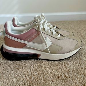 Women’s Nike Pre Day Sneaker